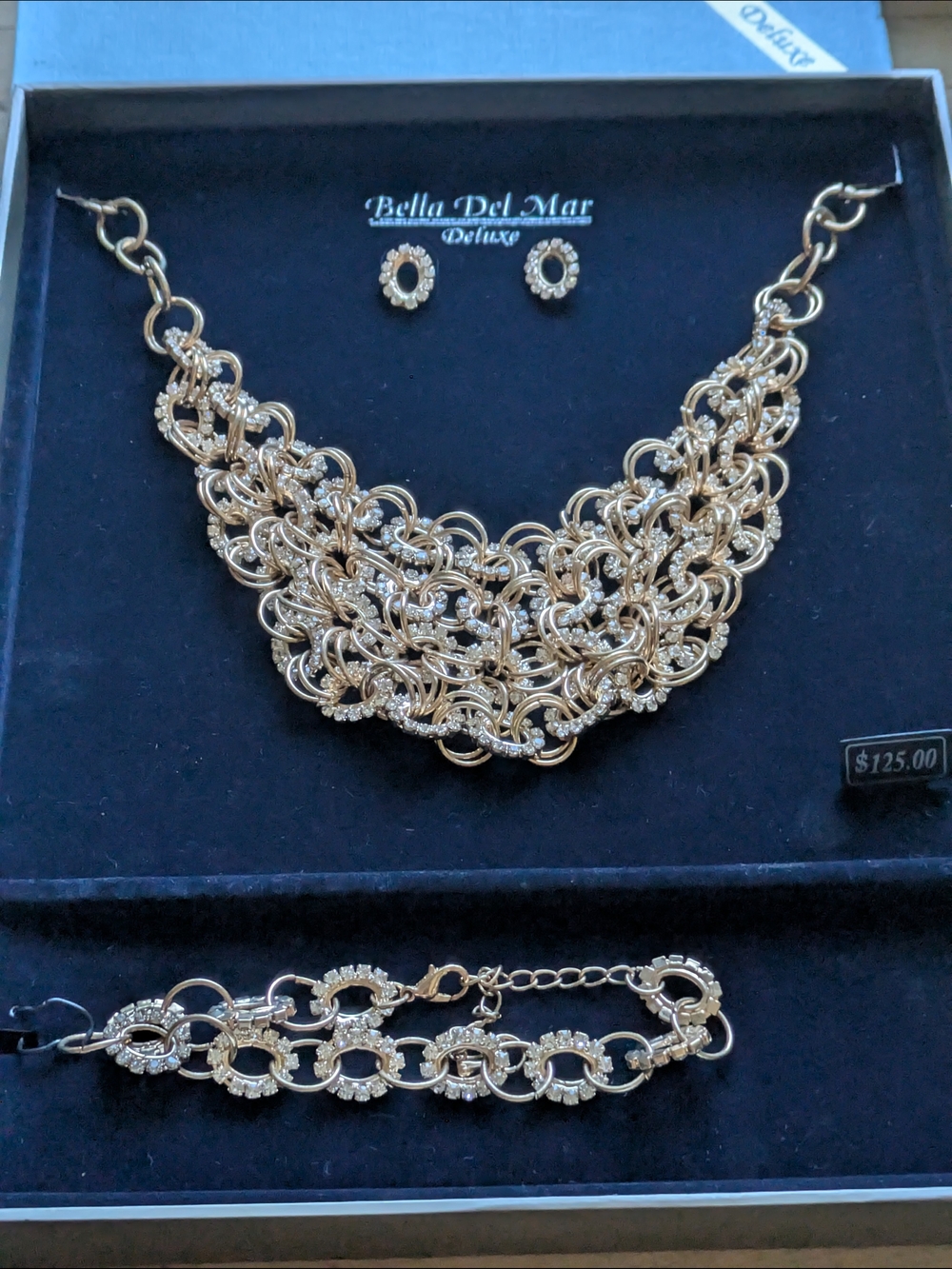 Deluxe Jewelry Set Gold-Tone Statement Necklace, Bracelet, Earrings
